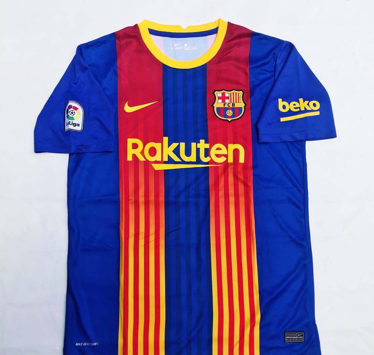 Camiseta  Barcelona Especial Clasico